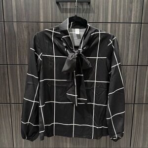 Black and White Grid Pattern Blouse